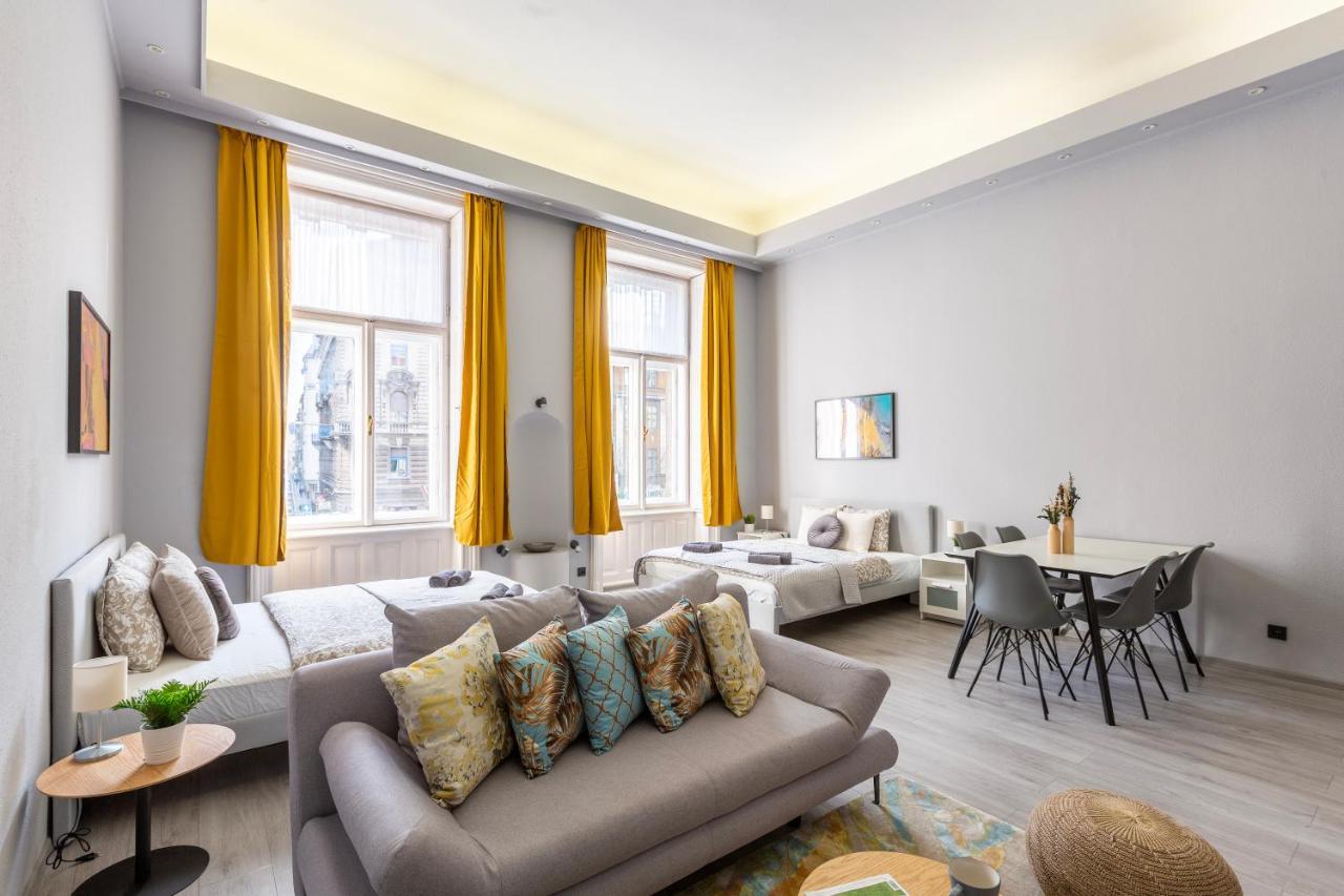 Downtown In The Heart Of Apartment Budapest